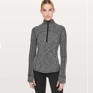 Lululemon Run Briskly 1/2 Zip ✨